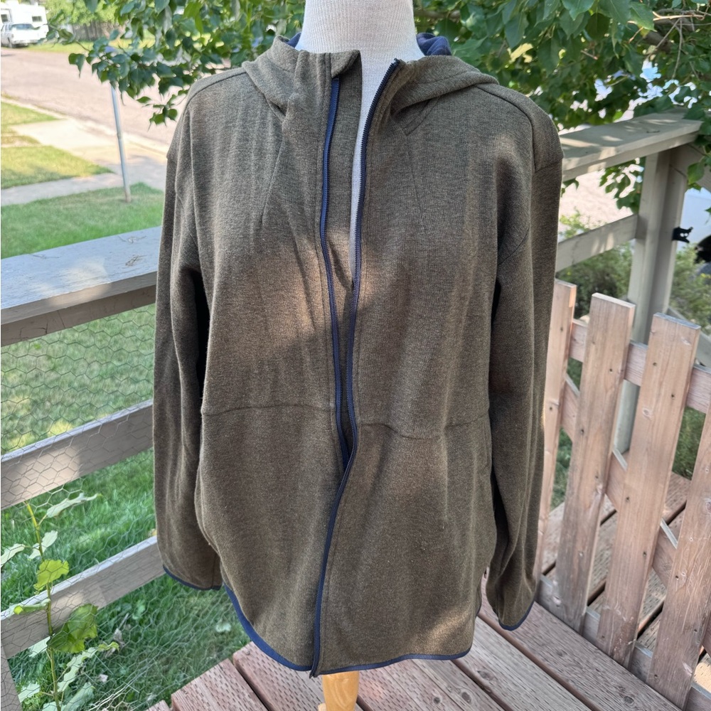 REI Co-op Lightweight Jacket in Olive